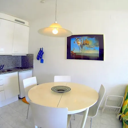 アパート Apartamento Janine